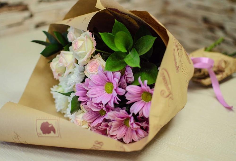 Букет цветов из: Розы и Хризантемы в Зарубино Новгородская область