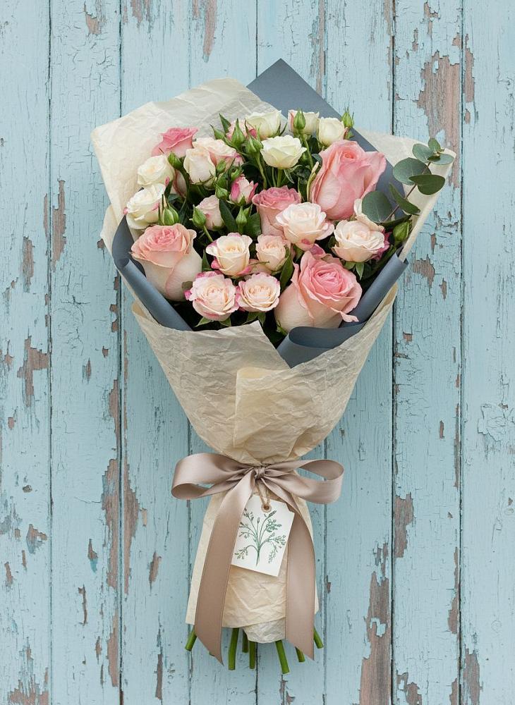 Букет цветов из: Розы в Зарубино Новгородская область