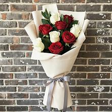Букет цветов из:  Розы в Зарубино Новгородская область