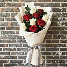 Букет цветов из:  Розы в Зарубино Новгородская область