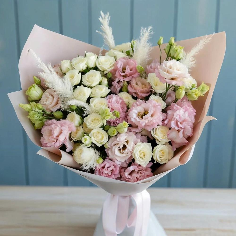 Букет цветов из: Альстромерии и Розы в Зарубино Новгородская область