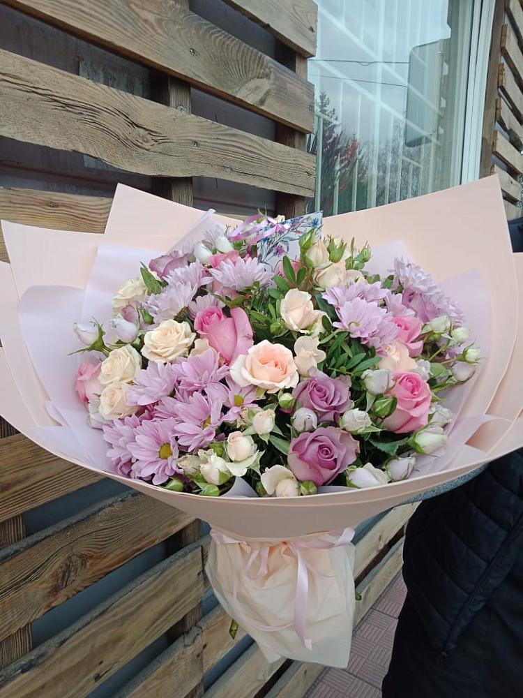 Букет цветов из: Розы и Хризантемы в Зарубино Новгородская область