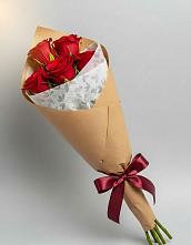 Букет цветов из:  Розы в Зарубино Новгородская область