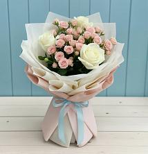 Букет цветов из:  Розы в Зарубино Новгородская область