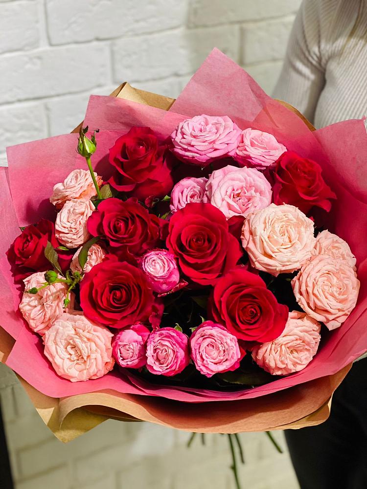 Букет цветов из: Розы в Зарубино Новгородская область