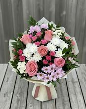 Букет цветов из:  Альстромерии, Гвоздики, Розы и Хризантемы в Зарубино Новгородская область