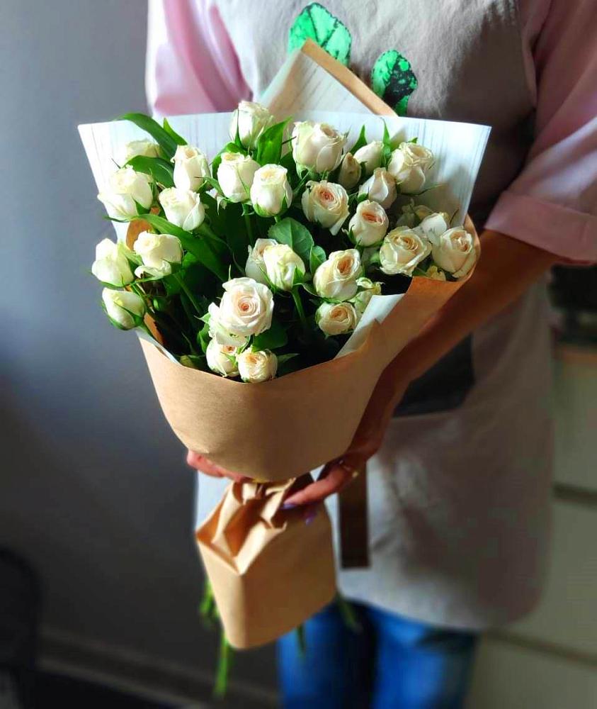 Букет цветов из: Розы в Зарубино Новгородская область