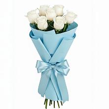 Букет 7 белых роз Проуд в Зарубино Новгородская область