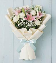 Букет цветов из:  Лилии в Зарубино Новгородская область