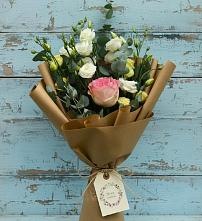 Букет цветов из:  Розы и Лизиантусы #REPLACE_PRED# Зарубино Новгородская область